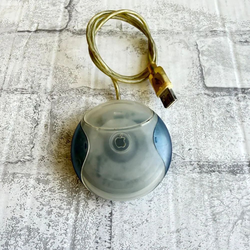 VTG Apple USB Hockey Puck Mouse Bondi Blue G3 Mac Circular Corded Model M4848